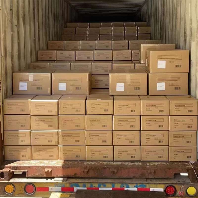 黄石港区伊吾县：物流专线的高效货运之旅