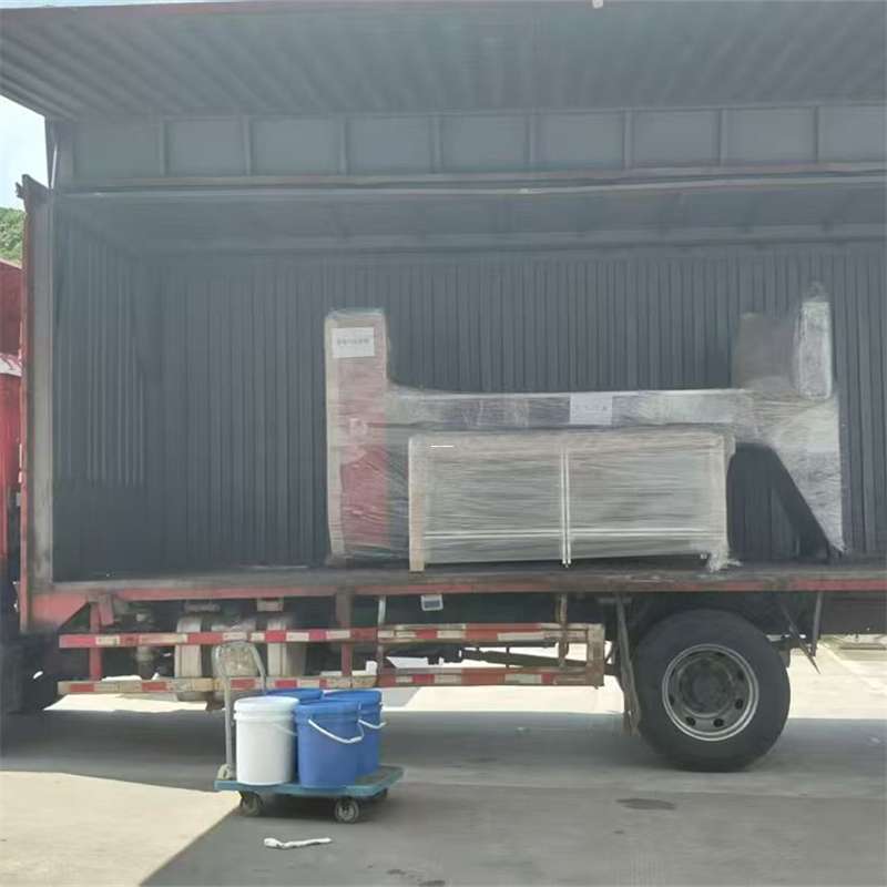 黄石港区哈巴河县物流专线：大件出口快运的高效之旅