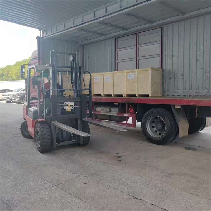 黄石港区贺兰县物流专线：高效直达的运输之旅