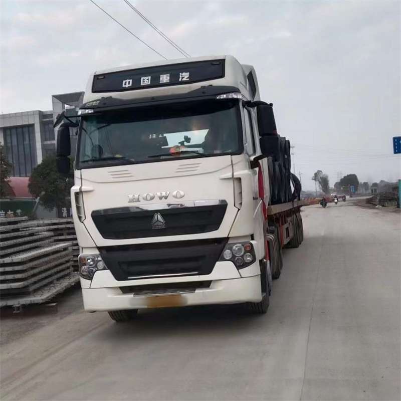 黄石港区元江县进仓物流：专线直达的多元货运之旅