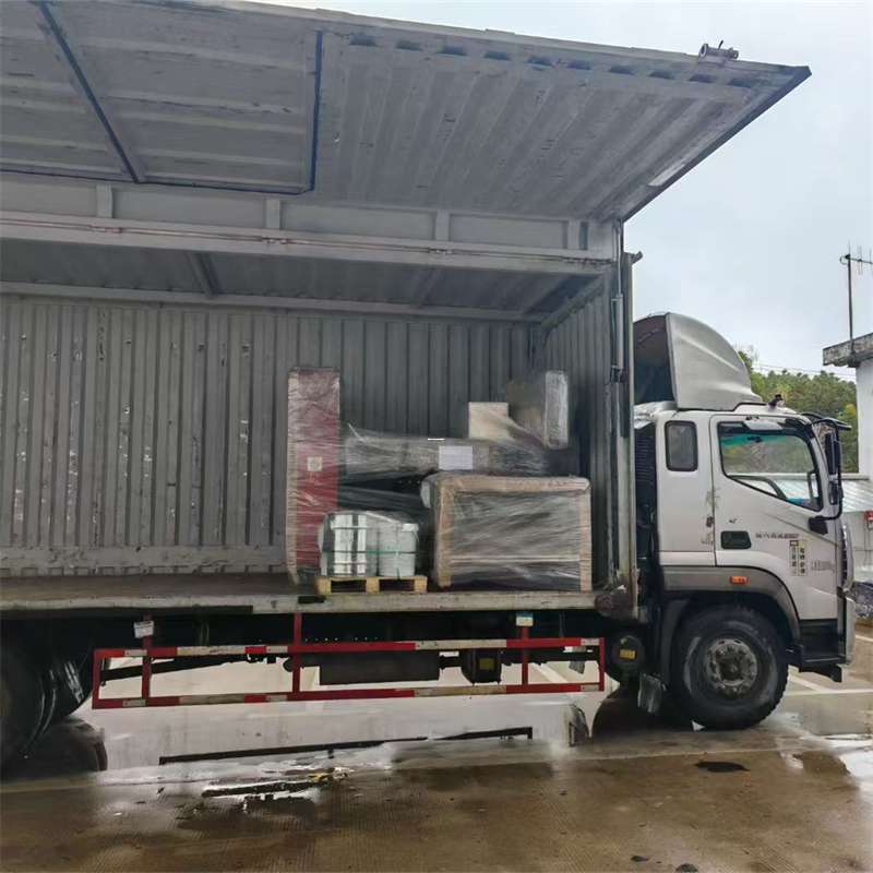 黄石港区康马县：物流专线的高效货运之旅