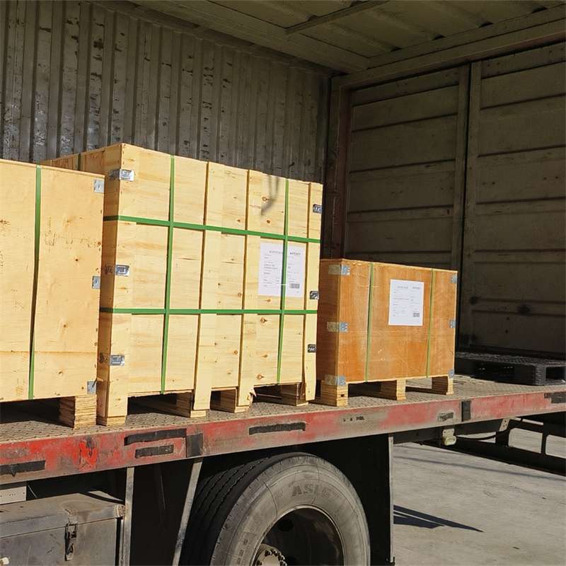 黄石港区阿拉尔市：物流专线的高效货运之旅